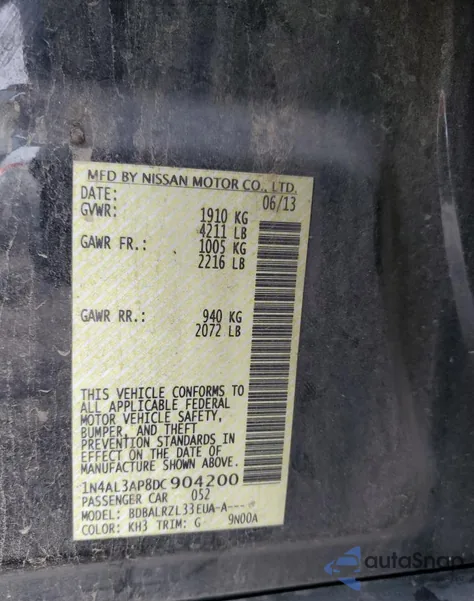 2013 Nissan Altima 2.5 z USA, uszkodzony, nr VIN 1N4AL3AP8DC904200